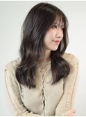オリーブグレージュ　ロングレイヤー　韓国ヘア　ヨシンモリ