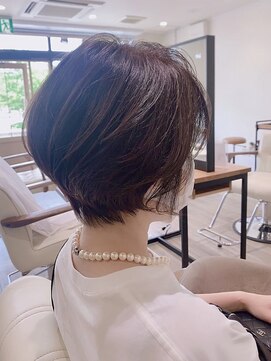 アイ(I.) 【 Ｉ. 】30代からのナチュラル前下がりショートボブ　川口