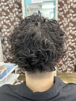 ネモト ヘアーサロン ツーブロックのスパイラルパーマ。