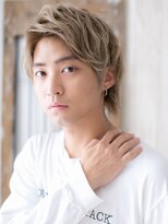 メンズヘア ビーセカンド 草加店(MENS HAIR B-2)&nbsp;ワイルドアップバングのプラチナカラーウルフヘアU草加