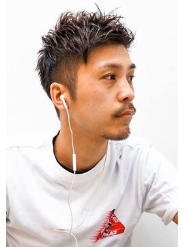 メリケンバーバーショップ トーキョー(MERICAN BARBERSHOP TYO) メンズウェーブビジネスマンアッシュカラー簡単スタイリング4