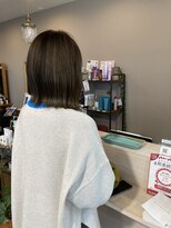 スアバイキキ(SuA by kiki.)&nbsp;レイヤーボブ/外ハネボブ/大人ショート/ニュアンスカラー[千葉]