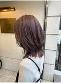 ウルフスタイルのくすみハイトーンピンクバイオレットカラー