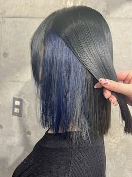 カリーナコークス 原宿 渋谷(Carina COKETH) インナーカラー/ダブルカラー/イヤリングカラー/ハイライト