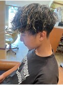 金メッシュ、縦落ちツイストスパイラルパーマ