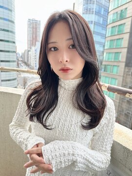 シエスタ バイ アンブルリュクス(siesta by amble luxe) くびれレイヤー×エモージュカール