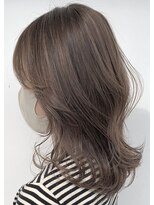 シェリエ(Chal Lier)&nbsp;レイヤーカット/透明感シアーベージュ