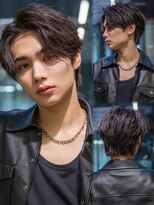 シティ(CITY)&nbsp;フェザーパーマショートセンターパートワイルドパーマガイルヘア