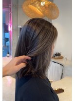 ロエ(loe)&nbsp;白髪活かしグレージュヘア　　　30代40代50代60代