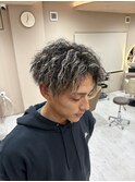 【周りと差をつけるツイストスパイラル×メンズハイライト】