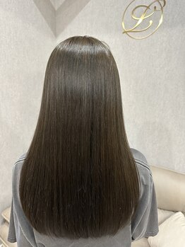 リズバイジル(Liz by JILL)の写真/【艶感アップでナチュラル仕上がり】思わず触りたくなる柔らかな質感♪お手入れ簡単で扱いやすいスタイルに