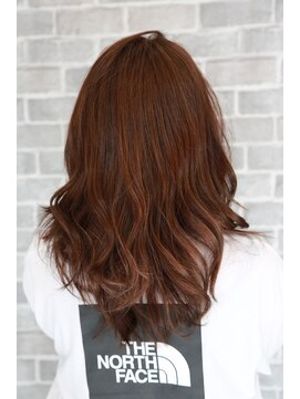 プリュム(PLUME) 新色ショコラブラウン