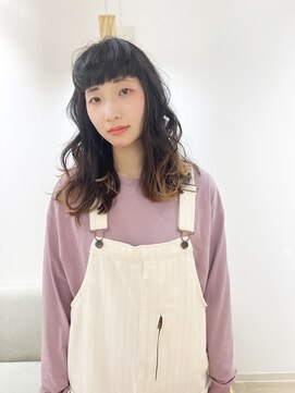 シーナ(scena) 個性派ワンレンミディアムヘア
