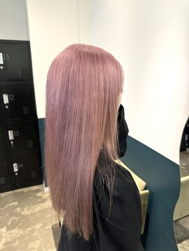 ヘアーブレイス(hair brace) ブリーチ二回ライトピンクstylist聖斗