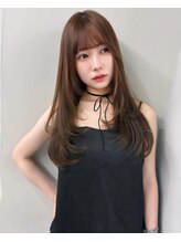 顔まわりカットや前髪LICCAで☆貴方合わせた顔周りカットや前髪カットで触りたくなるような艶髪へ