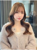 スタイリングしやすいレイヤーカット×ヘーゼルベージュ◯伊藤