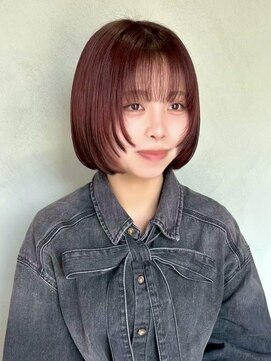 ルトワプラス(Lutowa plus) 顔周りレイヤー×ボブ×デザインカラー