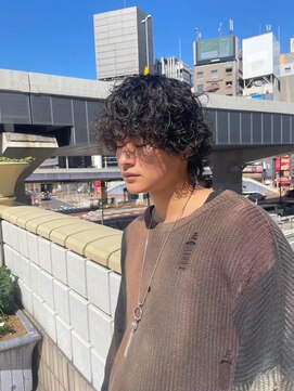 カーニー 北千住(kearny) メンズカットパーマ/ニュアンスパーマ/フェザーパーマ[北千住]