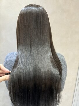 ティンク 天神(Tink) 暗めでも可愛いオリーブベージュ/天神/美容室