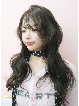 クム(kumu) 20代30代◎グレージュレイヤーカットで小顔韓国ヘア