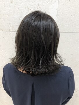 シャンティ 札幌駅前店(Shanti) 切りっぱなしカーキアッシュ【熊谷 美咲】