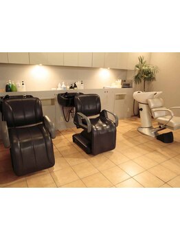 いつまでも美しくいたい方必見◎今注目の"ヒト幹細胞培養液"を使用したスキャルプ＆エイジングケア♪