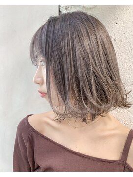 アリー 原宿 表参道(ALLY) 【ALLY 濱田】透明感ベージュ×肩上ボブ 20代/30代/40代