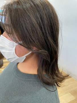 ダリー 新さっぽろ店(Dali) グレーベージュ