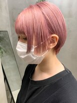 テトヘアー(teto hair) ピンクベージュ、薄いピンク、丸みショート、ブリーチ2回