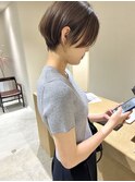 斜めバング　束感ショート