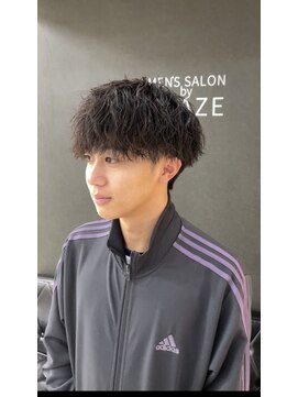 ブレイズ(BLAZE) 【無造作感◎】波巻きツイストスパイラルパーマ