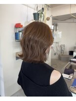 ピノ(pino.)&nbsp;オリーブベージュブリーチなしカラー明るめベージュ顔まわり