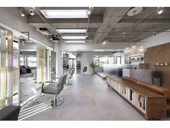 collina 【コリーナ】