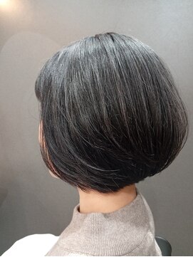 ウェリナ(Welina) 柔らかボブ