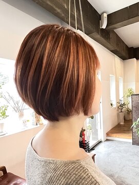 プリーモ ヘアー レガロ(Primo hair REGALO) REGALO/ショートカット毛×ひし形ショートボブ 40・50代
