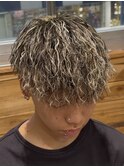 縦落ちツイストパーマ
