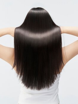 シャレル(Charell)の写真/ダメージや広がりが気になる方必見！今話題の"酸性トリートメント"をご用意◎［髪質改善/酸性ストレート］