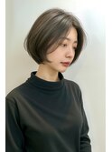 30代40代夏ヘアはコレ！小顔前下がりショートボブ◎