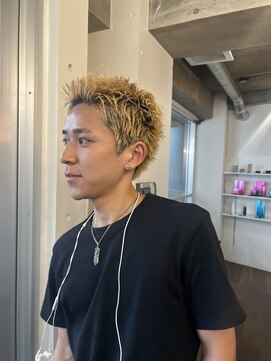 バイフィフス 原宿/表参道(by fifth) スパイキーショートベリーショートブリーチダブルカラー金髪