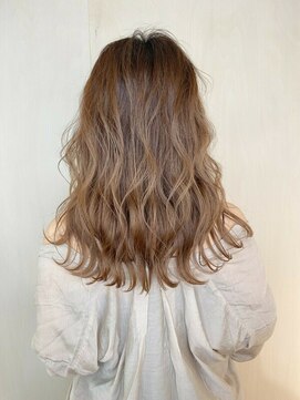 アルテロワジール(Alte Rowazle) 外国人風カラー☆オリーブベージュ