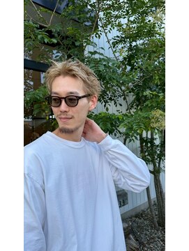 シフト(SHEEFT) ハイトーンダブルカラー爽やかアップバング束感ショートメンズ