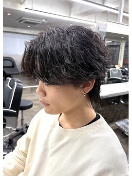 ニコ トウキョウ ロジック(nico TOKYO Logic) メンズセンターパートウルフセンターパートニュアンスパーマ襟足