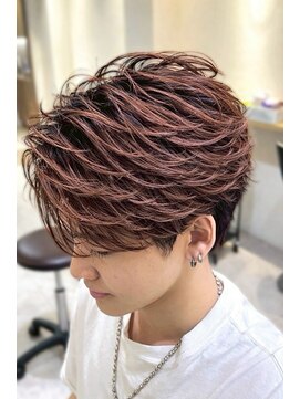 アイトーキョープラスシー 横浜(AI TOKYO+Sea) MEN’S横浜/センターパート/フェザーパーマ/毛流れパーマ/高島町