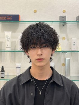 ビーシャイン(B-SHINE)の写真/メンズスタイルを、手頃に、かっこよく。