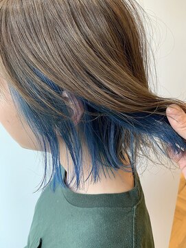 ジーナ 梅田(Zina) 【Zina 梅田】　濃いめブルーインナーカラー★