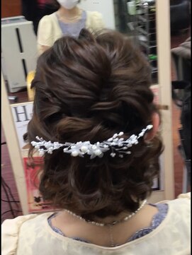 ヘアサロン ユニティ(Hair Salon Unity) ハーフアップ編み込みカールMIX