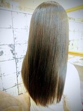 ナチュラルアンドビューティーハミングバード(natural&beauty Hummingbird) Glittering straight perm