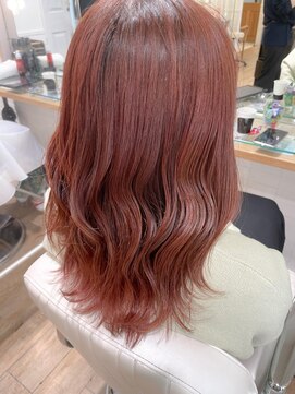 ネオリーブ チロル 横浜西口店(Neolive CiroL.) 韓国ピンク　ベリーピンクカラー