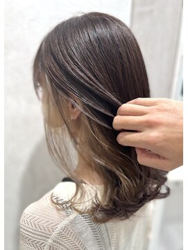 アッシュ 八王子店(Ash) シアーベージュ/デザインカラー/インナーカラー/イルミナカラー