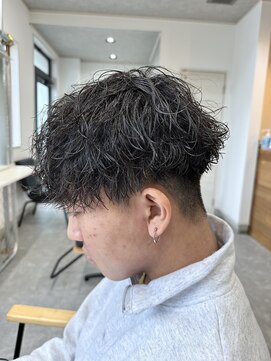 フゥ 宇都宮(FeU) 波巻きスパイラル/メンズパーマ/ツイストスパイラルパーマ